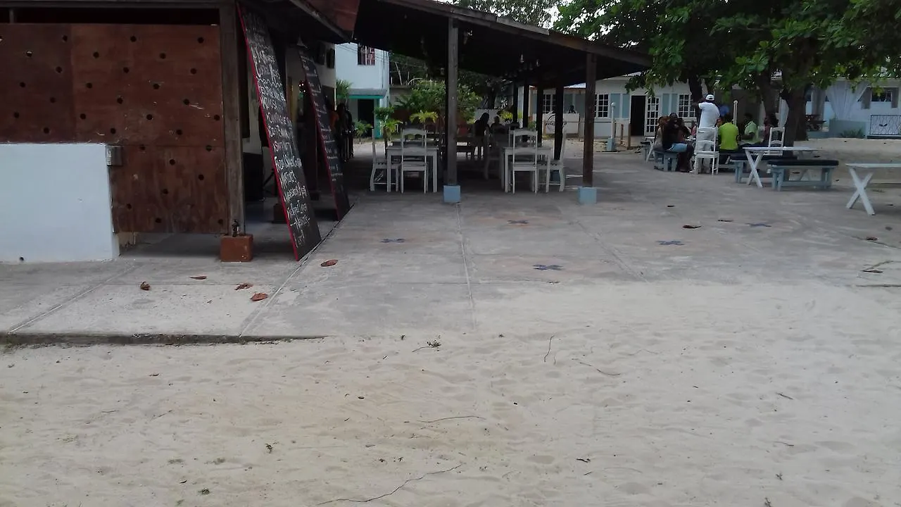 Negril Beach Club Condos شقة فندقية